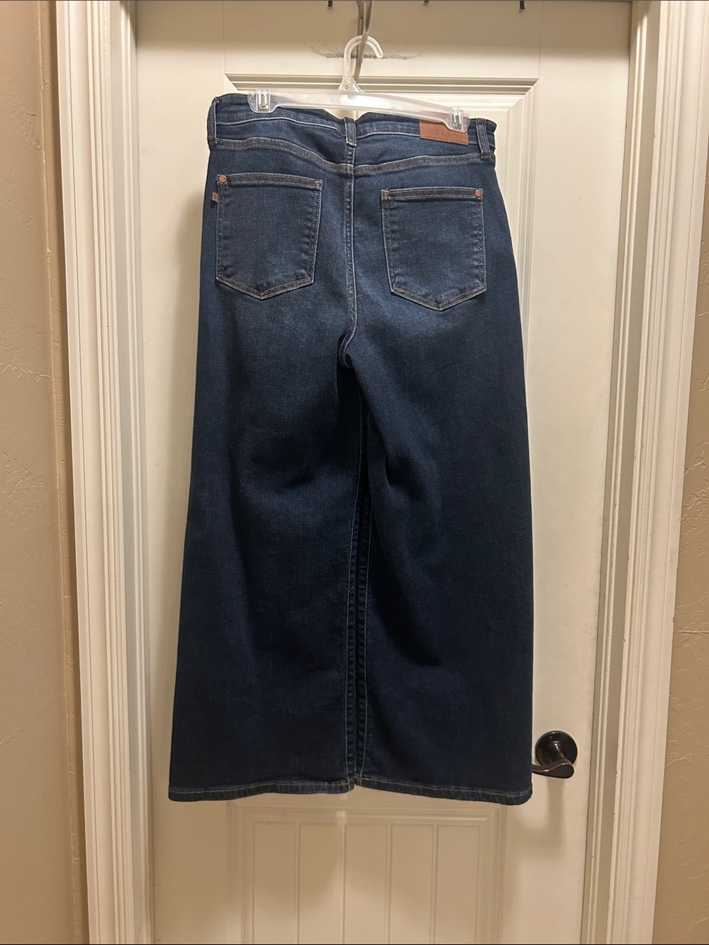 Like NEW Judy Blue 9 Dark Blue Wide-Leg High-Rise Jeans - Picture 3 of 5
